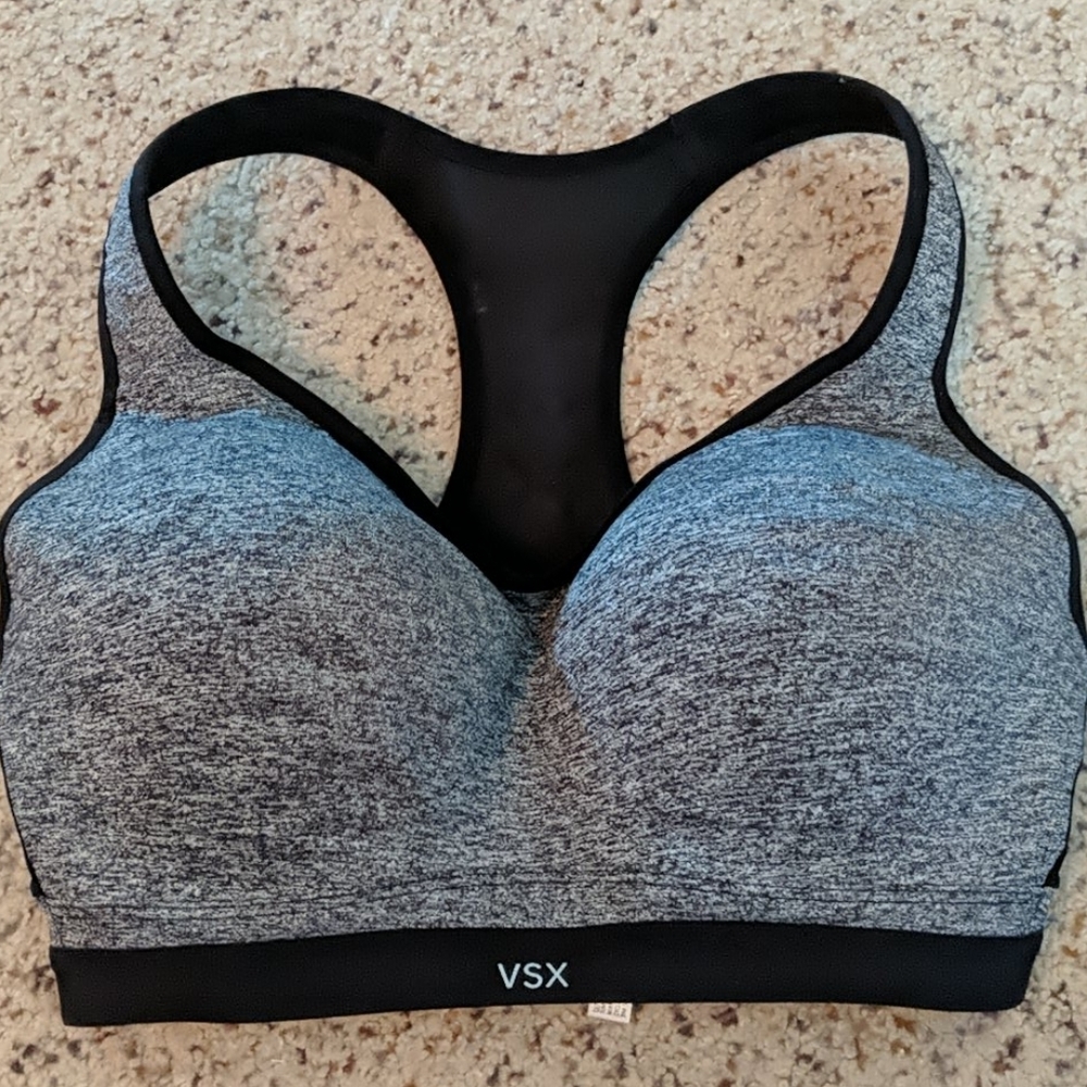 VSX incredible bra